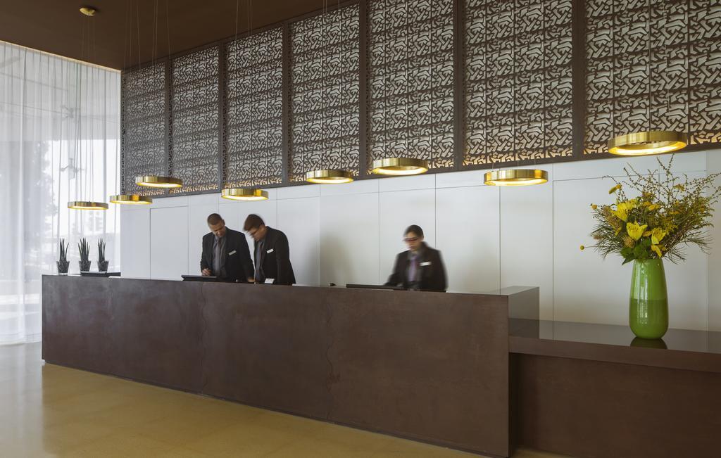 Prima Millennium Hotel Ra'anana Eksteriør billede